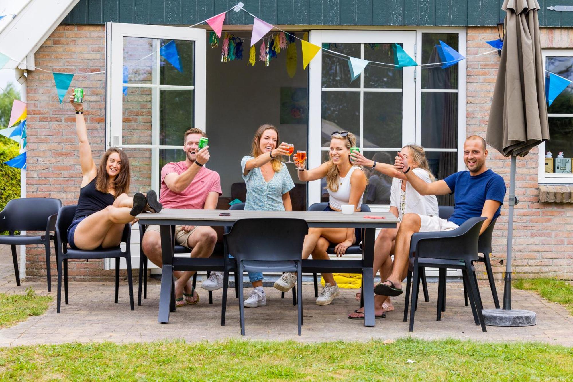 Vakantiepark Eigen Wijze Bant Extérieur photo